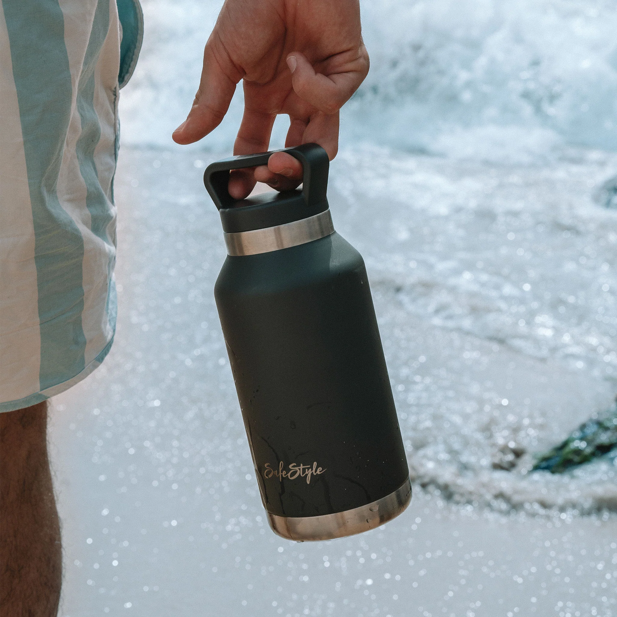 Big Juicy 1L Water Bottle - Image 8