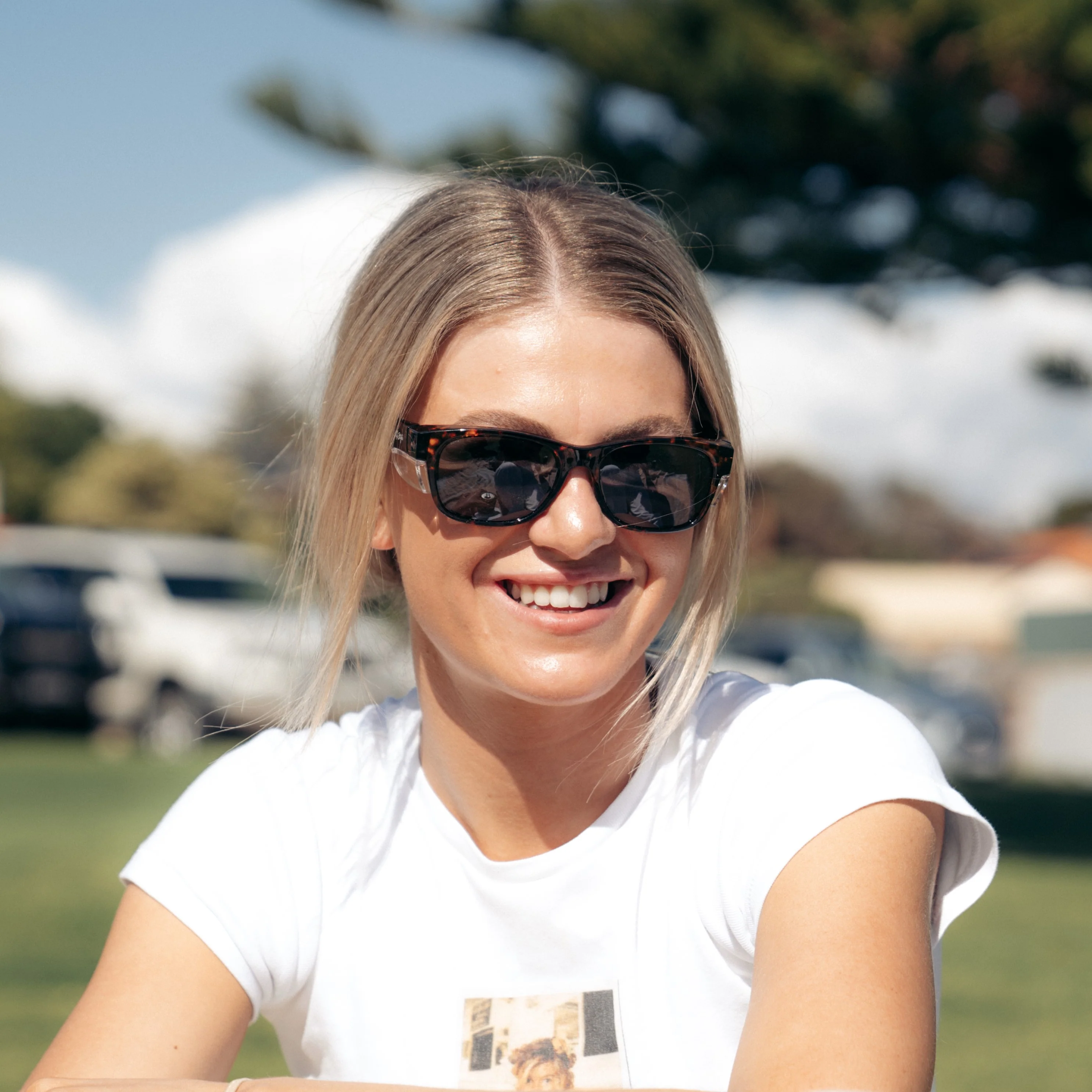 Classics Brown Tort Frame Polarised Lens Safety Glasses - Image 6