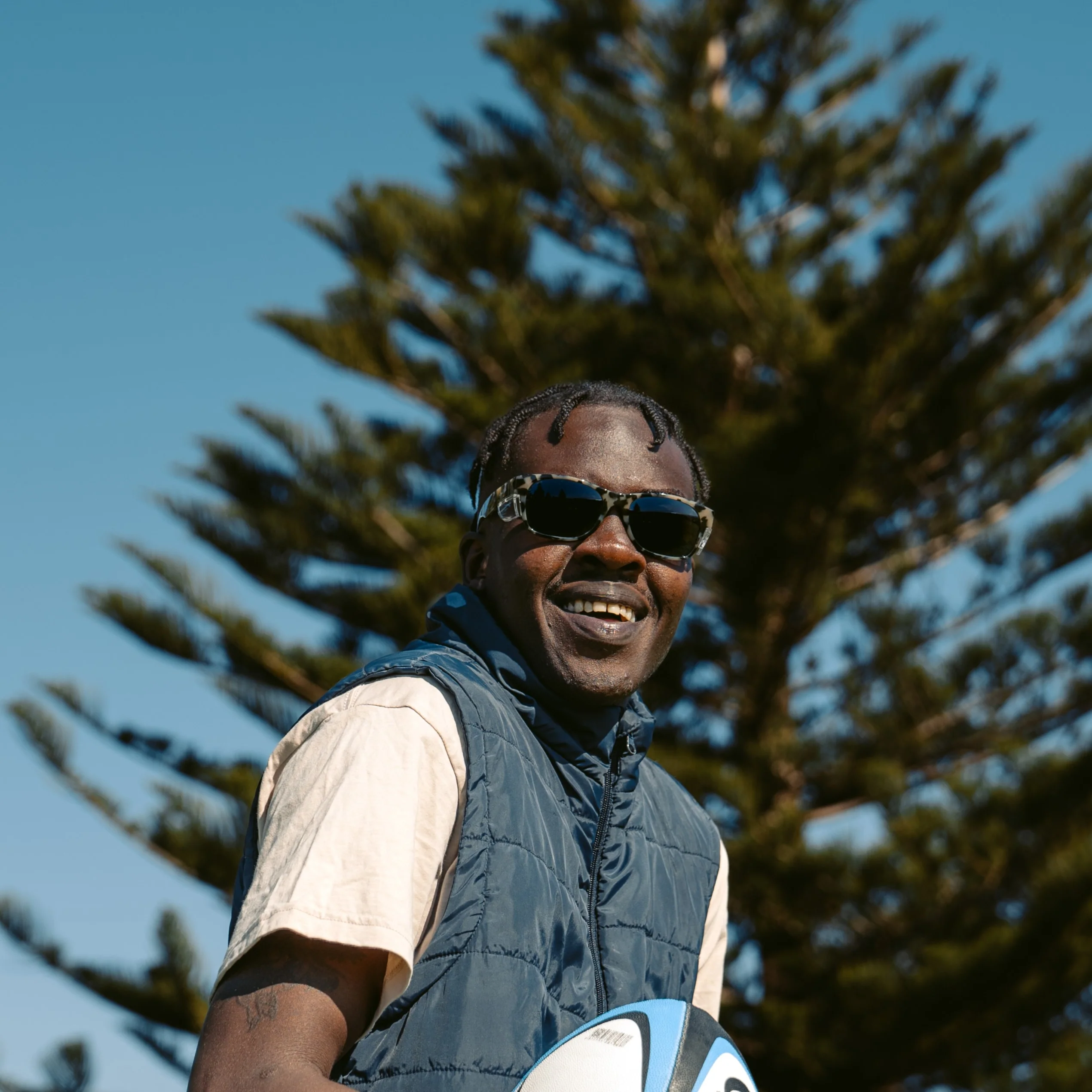 Classics Milky Tort Frame Polarised Lens Safety Glasses - Image 6