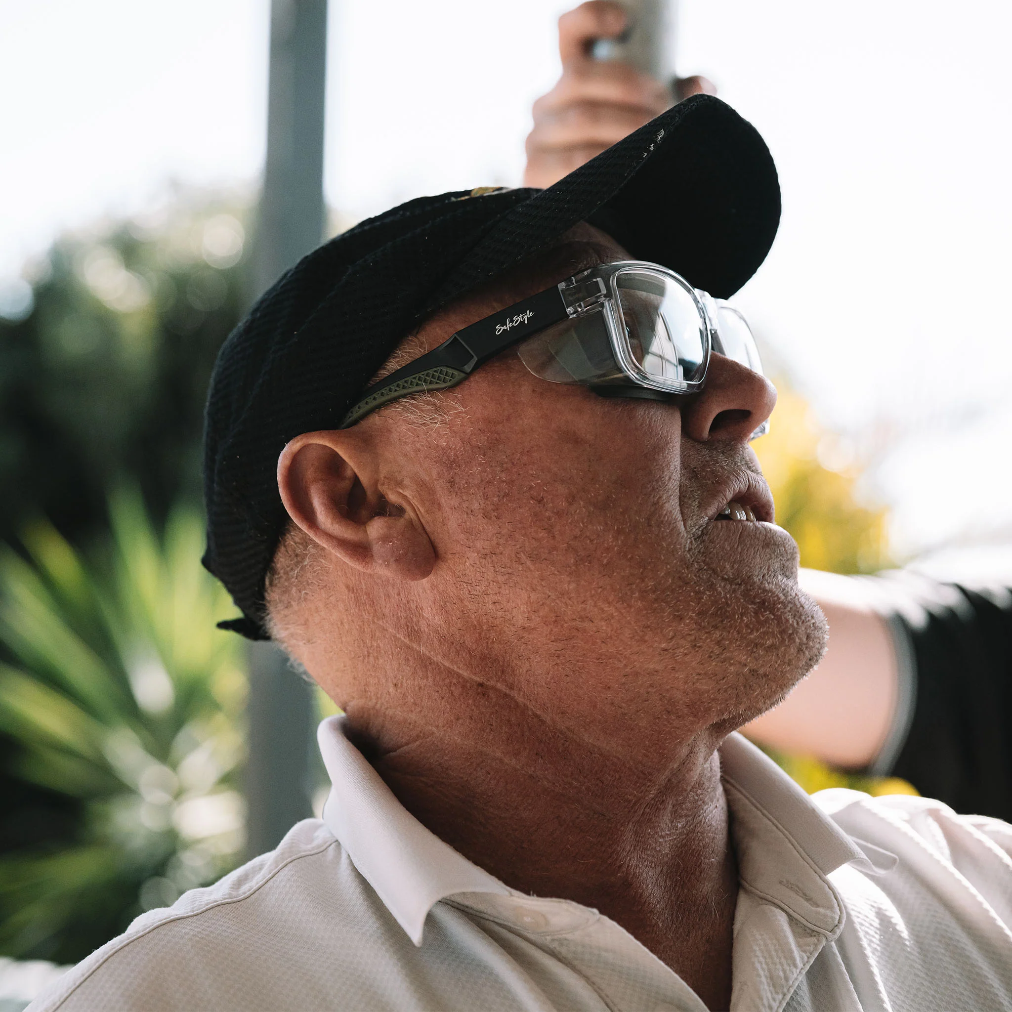 Converts Clear/Green Frame Clear Lens - Image 10