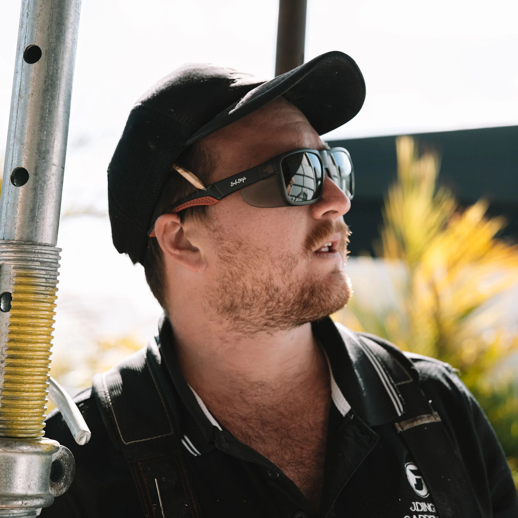 Converts Matte Graphite/Red Frame Grey Polarised Lens - Image 10