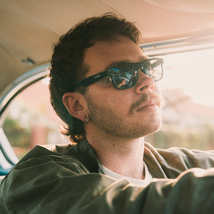 Fusions Black Frame Polarised Lens Safety Glasses - Image 5