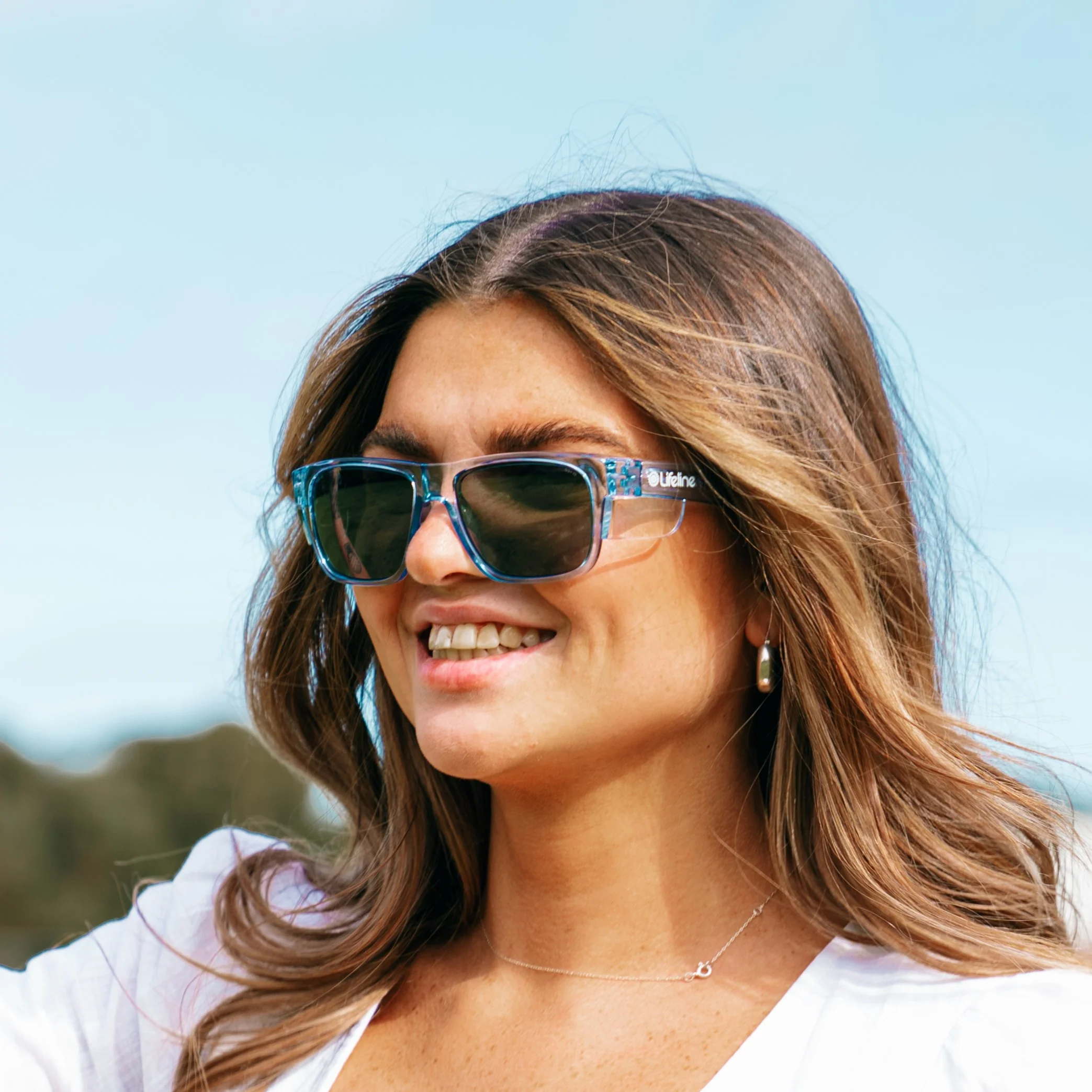 Fusions Blue Frame Polarised Lens Safety Glasses - Image 6