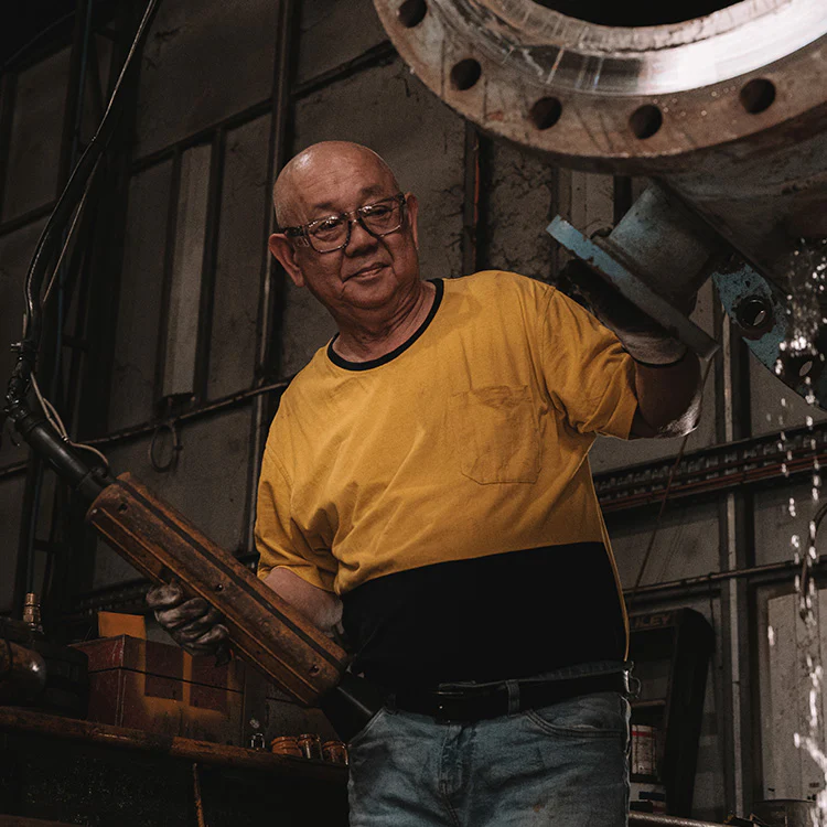 Fusions Graphite Frame Clear Lens Safety Glasses - Image 5