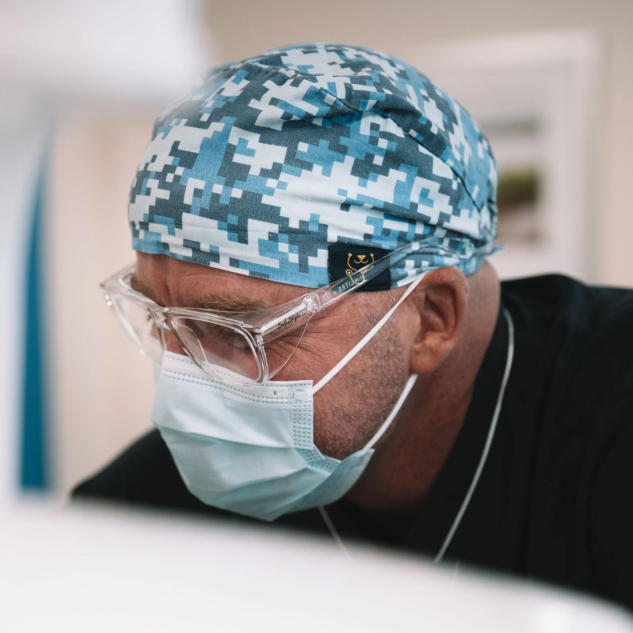 Lites Square Clear Frame Clear Lens Safety Glasses - Image 6