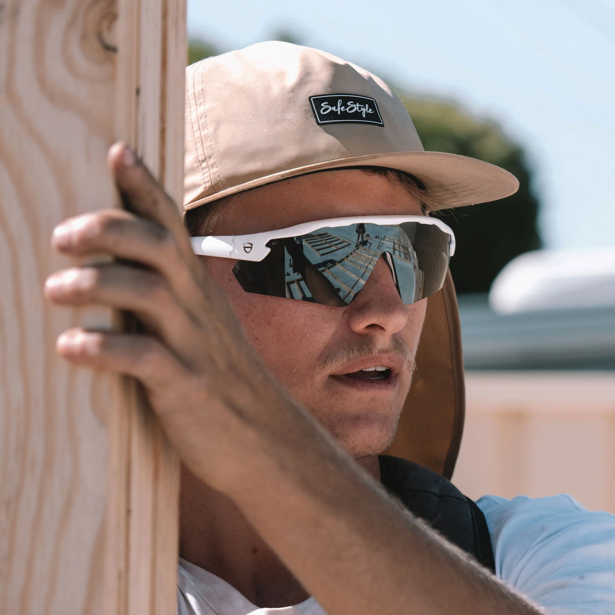 Phantoms Matte White Frame Polarised Lens Safety Glasses - Image 6