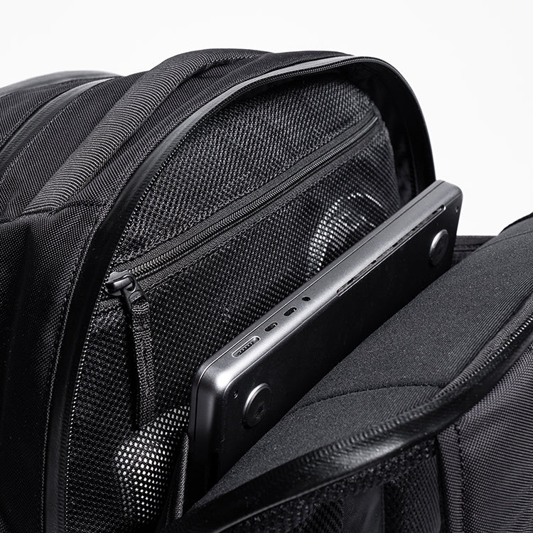 Worksite to Weekend Backpack Black 30L - Image 9